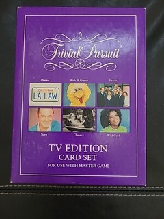 Trivial Pursuit TV EDITION Boxed Set Questions Cards 1991 Millennials Trivia