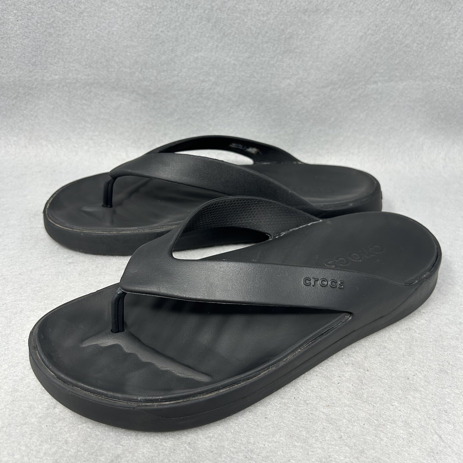 CROCS Flip Flops Black Women’s 8 Thong Sandals Comfort Pool Beach-image
