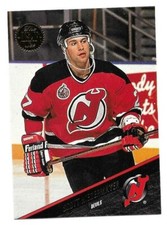 SCOTT NIEDERMAYER 1993-94 LEAF CARD NEAR MINT+ CONDITION