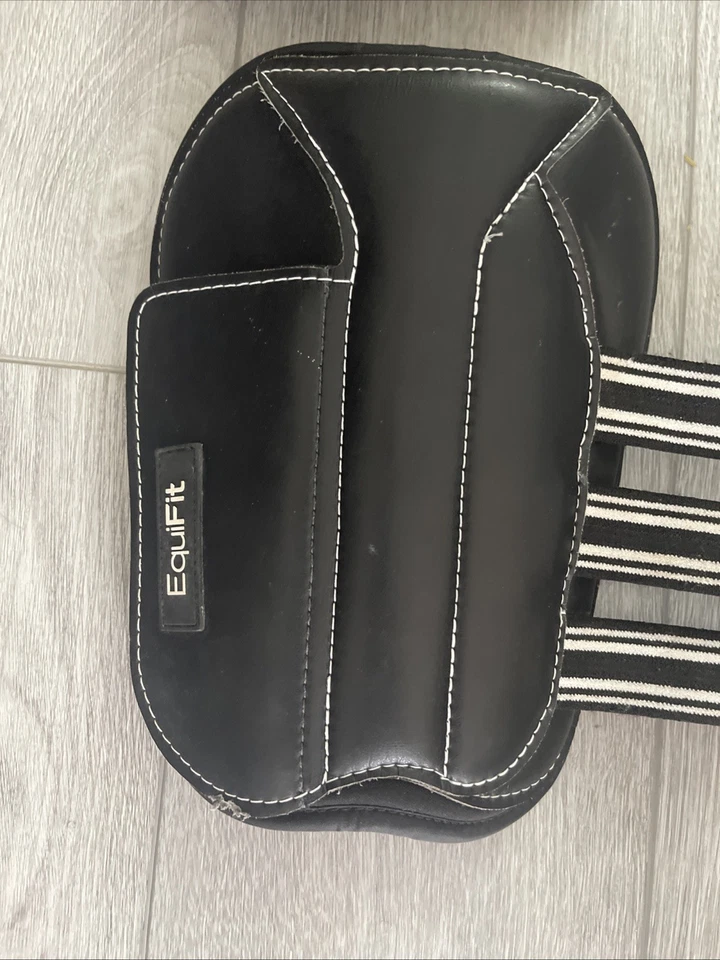 Botas delanteras EquiFit MultiTeq™ grandes negras Foto 2 de 4