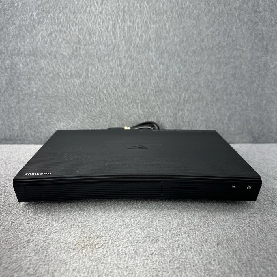 Reproductor de DVD Blu-ray curvo inteligente Samsung BD-J5100 transmisión Wi-Fi HDMI con control remoto Foto 2 de 4