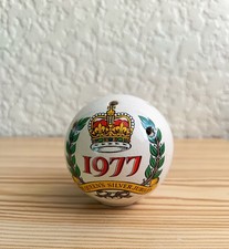 Royal Souvenir Pomander Scent Ball 1977 Silver Jubilee Queen Elizabeth II
