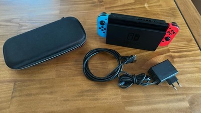 Nintendo Switch 32GB Spielkonsole -Rot/Blau | inkl. Micro-SD 128Gb und Tasche