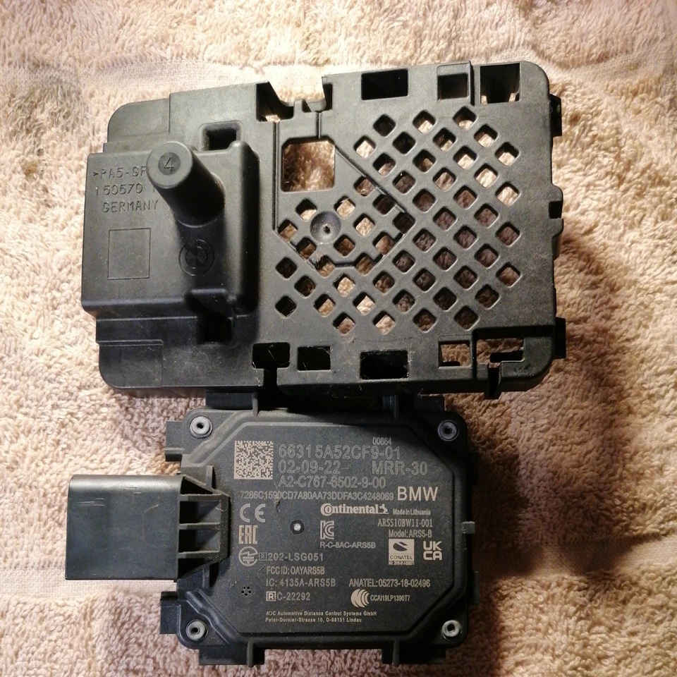 BMW X3 G45 2025 Distronic radar sensor 66315A52CF9 - Image 3 of 3