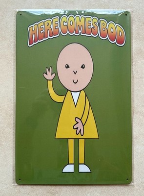 HERE COMES BOD 70er KINDER TV SHOW RETRO BLECHSCHILD MANN HÖHLE BAR KNEIPE 20x30cm