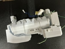 LG REFRIGERATOR ICE MAKER PART # AEQ73110203