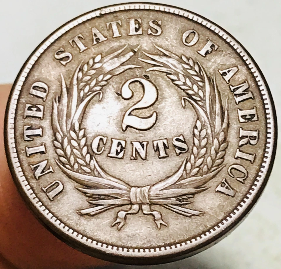 1865 Two Cent Piece 2C Civil War Date Plain 5 Choice US Coin CC28435 - Image 2 of 4