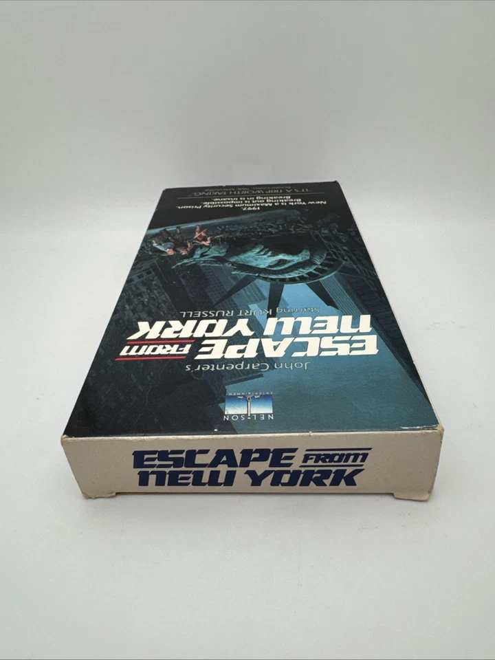 John Carpenter's Escape From New York Starring Kurt Russell 1981 VHS Rare OOP FS - Image 3 of 4