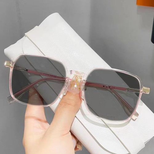 Nuovi Occhiali da Sole Unisex 2025 Cross-border Fashion con Montatura Completa R Nuovi Occhiali da Sole Unisex 2025 Cross-border Fashion con Montatura Completa R