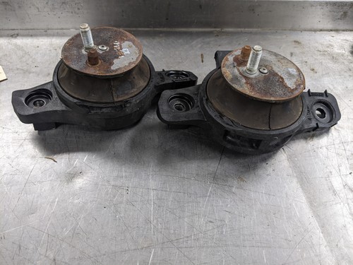 Par de soportes de motor de Subaru Forester 2.5 41022FA001 2017 - Imagen 2 de 8