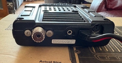 Yaesu Ft-1500m 50w VHF Mobile 2m Transceiver - Picture 3 of 5