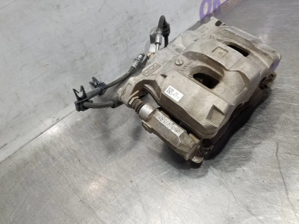 23 2023 PINZA FRENO DELANTERO DERECHO LINCOLN AVIATOR PASAJERO Foto 3 de 4