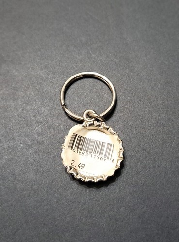Vanderbilt University Vtg 90's Vandy Commodores Bottle Cap Keychain Key Ring Fob - Picture 3 of 6