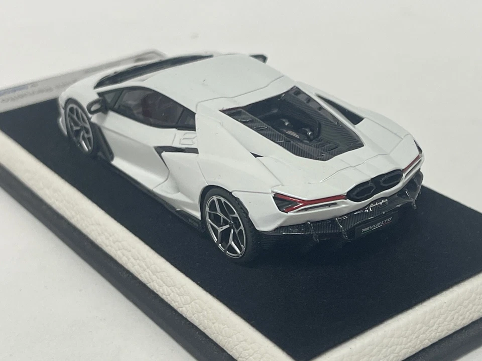 1/43 Looksmart Lamborghini Revuelto En Blanco Siderale Base Cuero Mate LS543C Foto 2 de 4