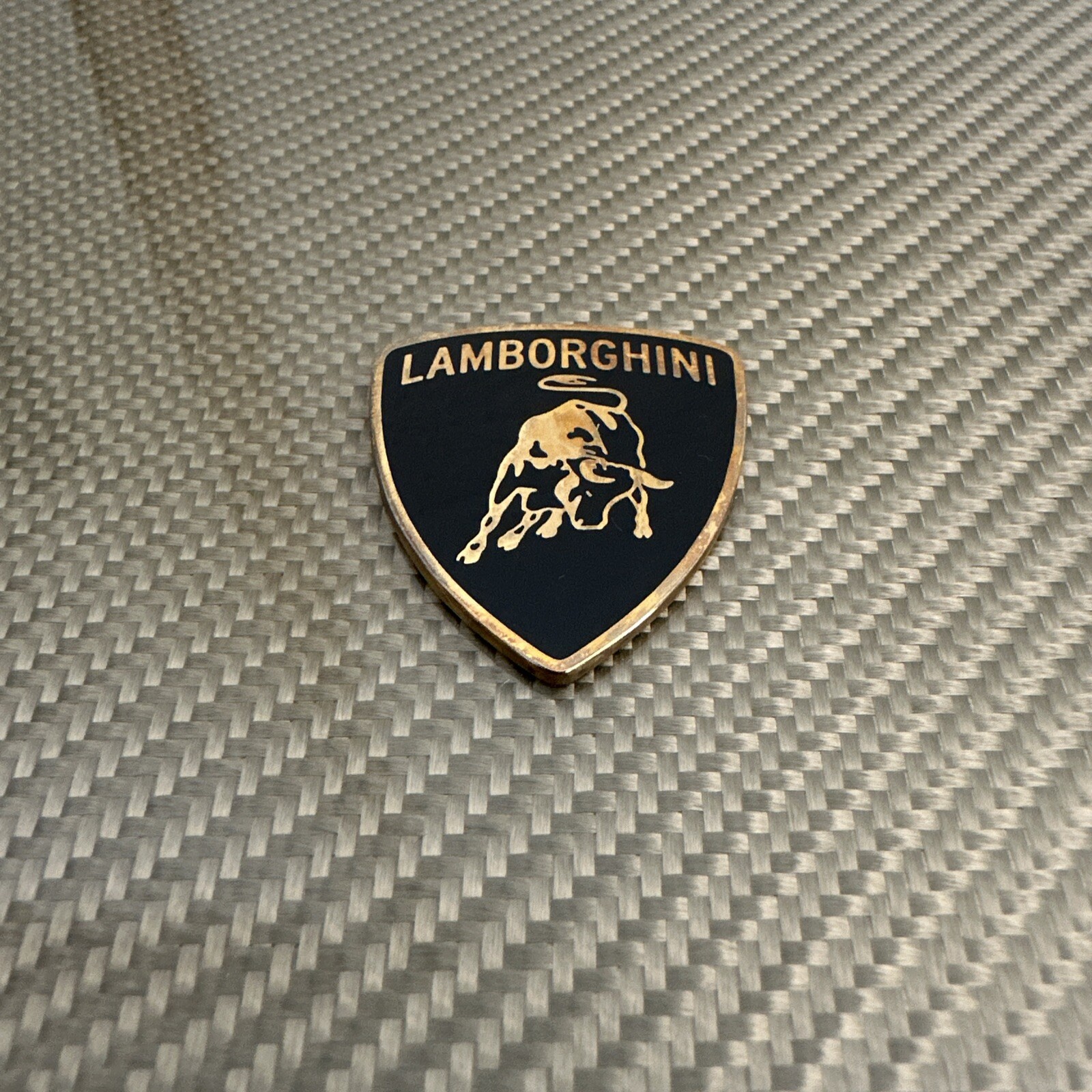 Lamborghini Huracan Sterrato Car Care Welcome Kit, Carbon Fiber Display Case Oem