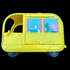 CAR Peppa PIG Play Set Yellow Minivan Camper VAN Measures 7”x5”