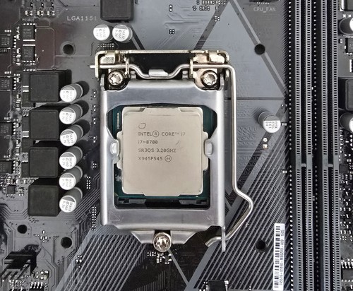 Faulty Intel Core i7 8700 CPU and ASUS Prime H310-PLUS Motherboard - Photo 2/3