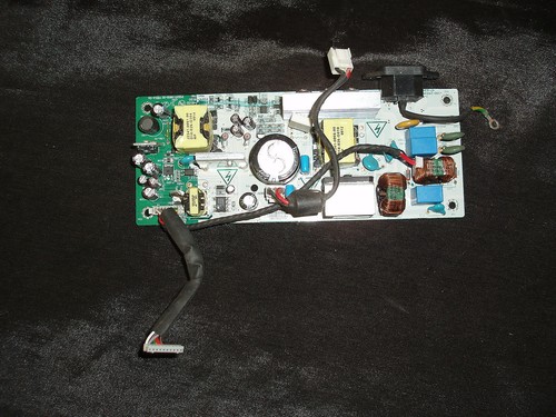 Mitsubishi XD221U Projector Power Control Board 100-240 VAC replacement part