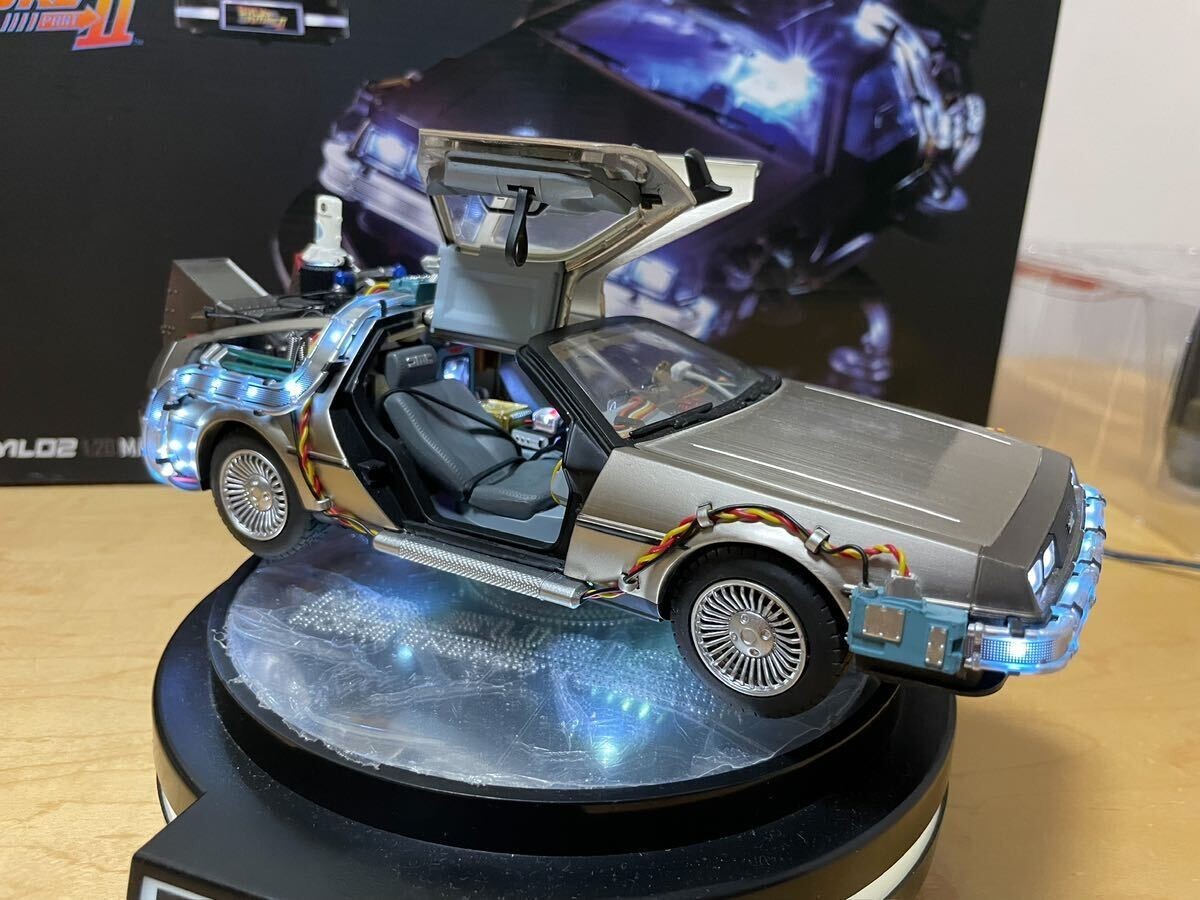 キッズロジック Magnetic Floating デロリアン 1/20 Amazon.com: Kids Logic 1/20 Magnetic Floating Delorean Time