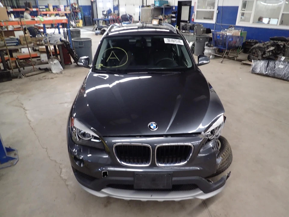 13 14 15 BMW X1: Compressor A/C, 2.0L, AWD --19K-- - Imagem 2 de 4