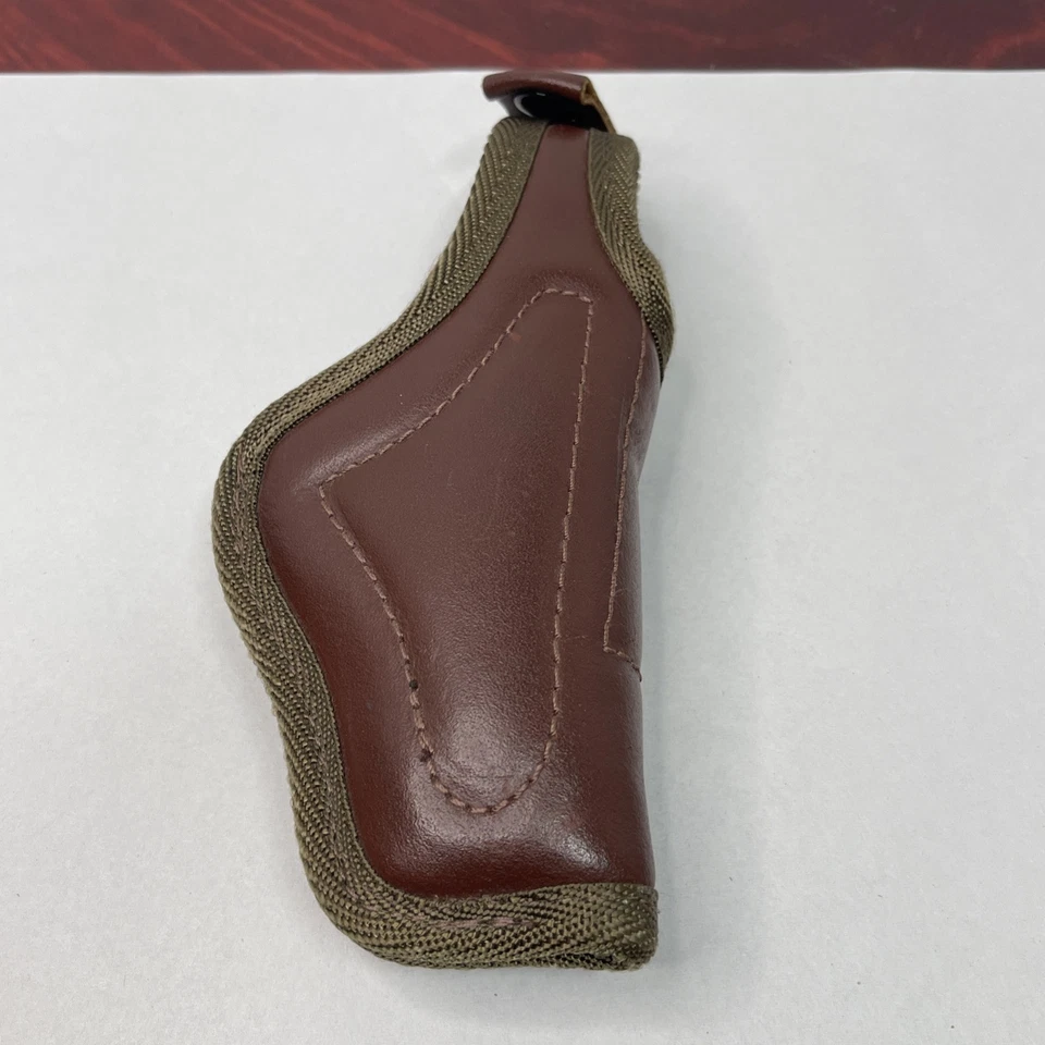 GOULD & GOODRICH BROWN HOLSTER - SIZE 86 RH 2 1/2" SMITH & WESSON 10 REVOLVERS - Image 2 of 4