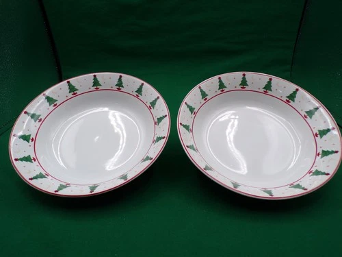 2 Sakura Magic of Santa Debbie Mumm Bowls Pasta Cereal Christmas Trees 7.5" K25