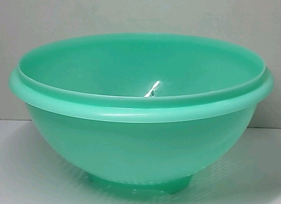 Tupperware 339-P Colander Strainer Bowl  Green  9''  x  5'' No Lid  Vtg