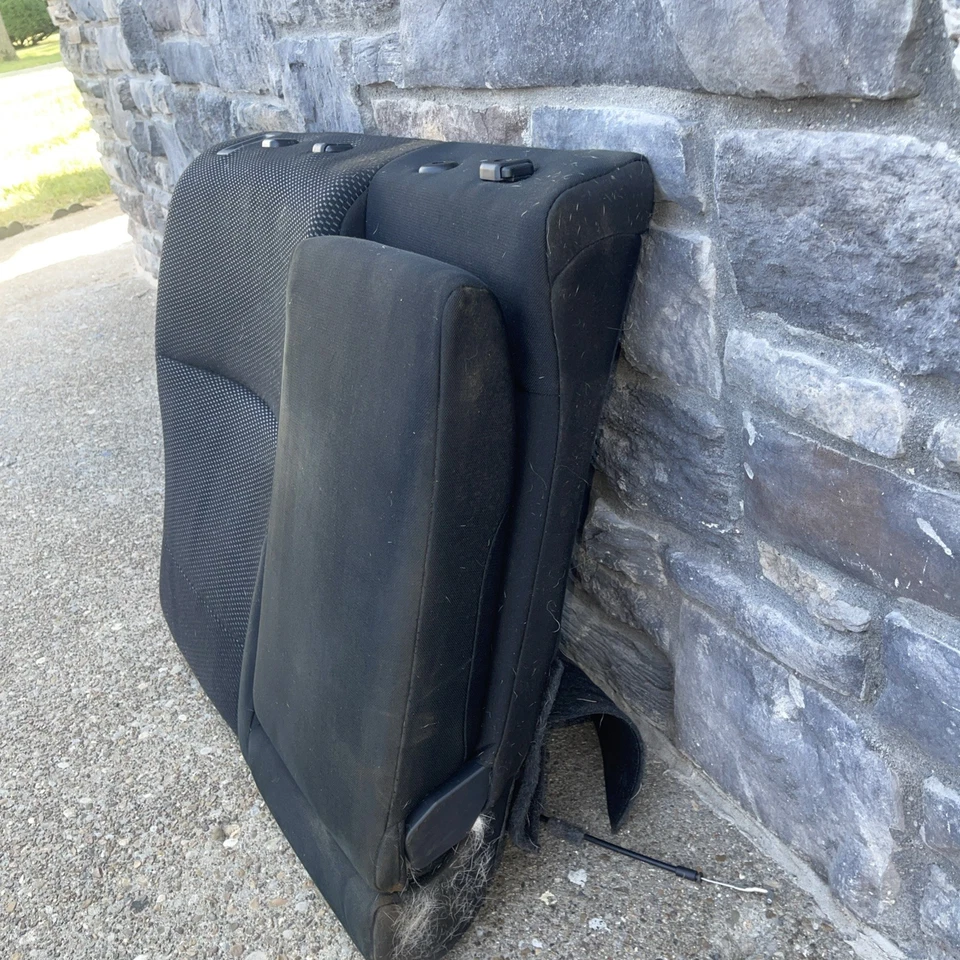 Juego de molduras de cojín de silla de asiento superior trasero derecho e izquierdo Subaru Outback 2015-2019 OEM Foto 3 de 4