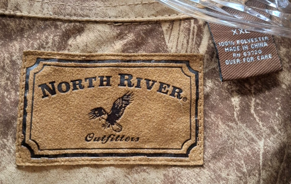 Camisa camuflada North River Outfitters para hombre 2XL estampado de ciervos con botones campamento de caza Foto 2 de 4