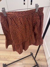 H M Womens Polka Dot Ruffle Skort Brown/Black Elastic Waist Pull On Size 12