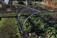 Garden Hoop Tunnel With Netting Portable Domed Garden 0.68m High x 1.2m Wide