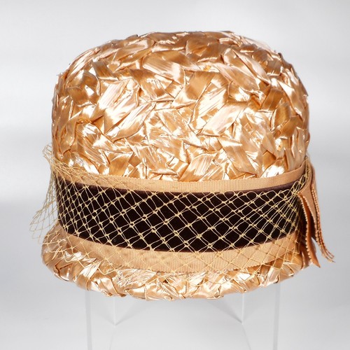 Vintage 60s Cutts Straw Hat Velvet Ribbon Bow Gold Tan Caramel Brown Mesh Net - Picture 3 of 7