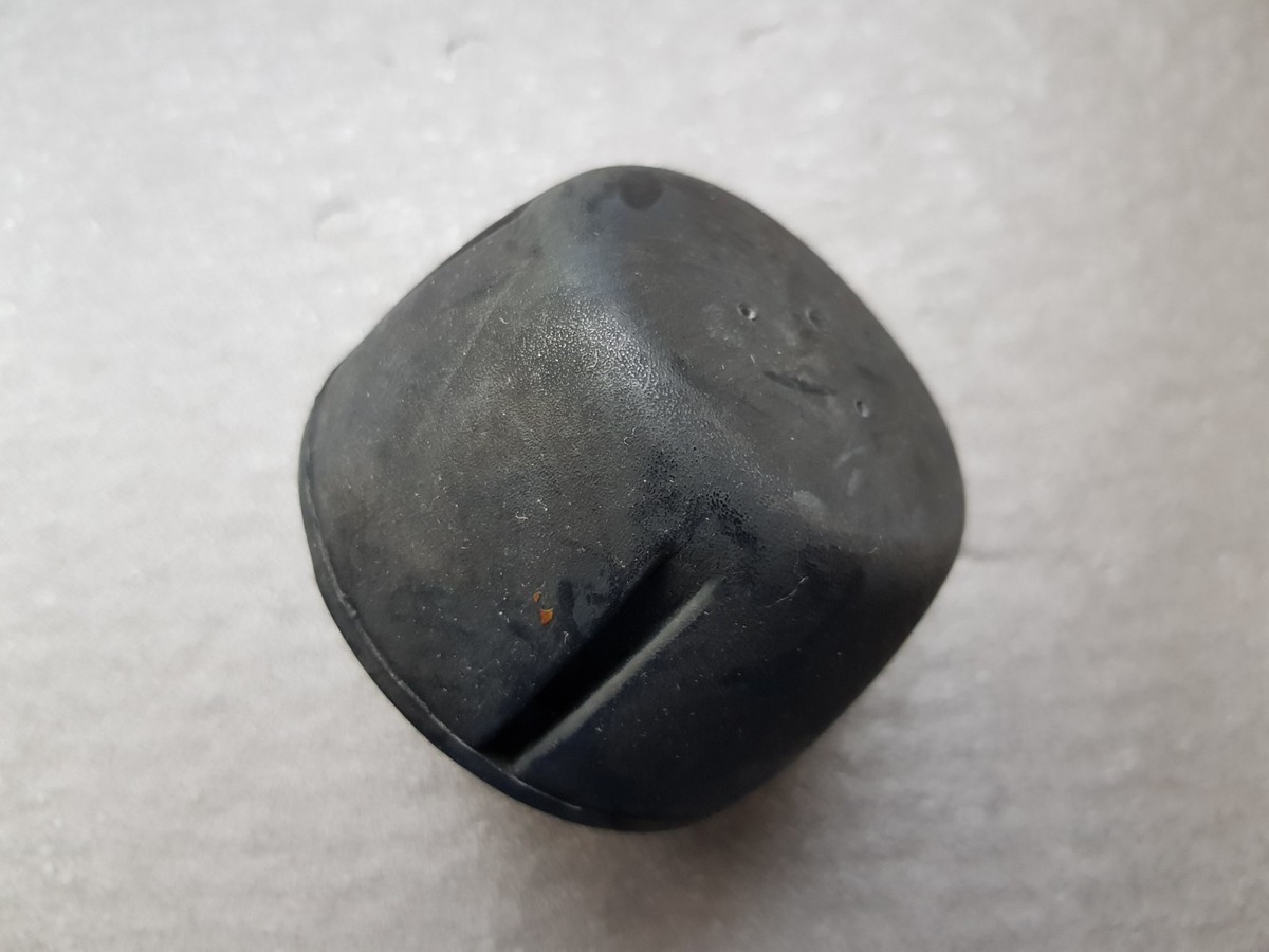 Genuine Mercedes Jack rubber support A1269971886 | eBay
