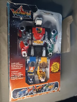 Panosh Place Vintage 1984 Voltron Defender Of the Universe Lion Force!