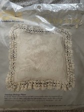 NEW 1983 Columbia Minerva American Heritage Pillow Candlewicking Kit 7502 14x14
