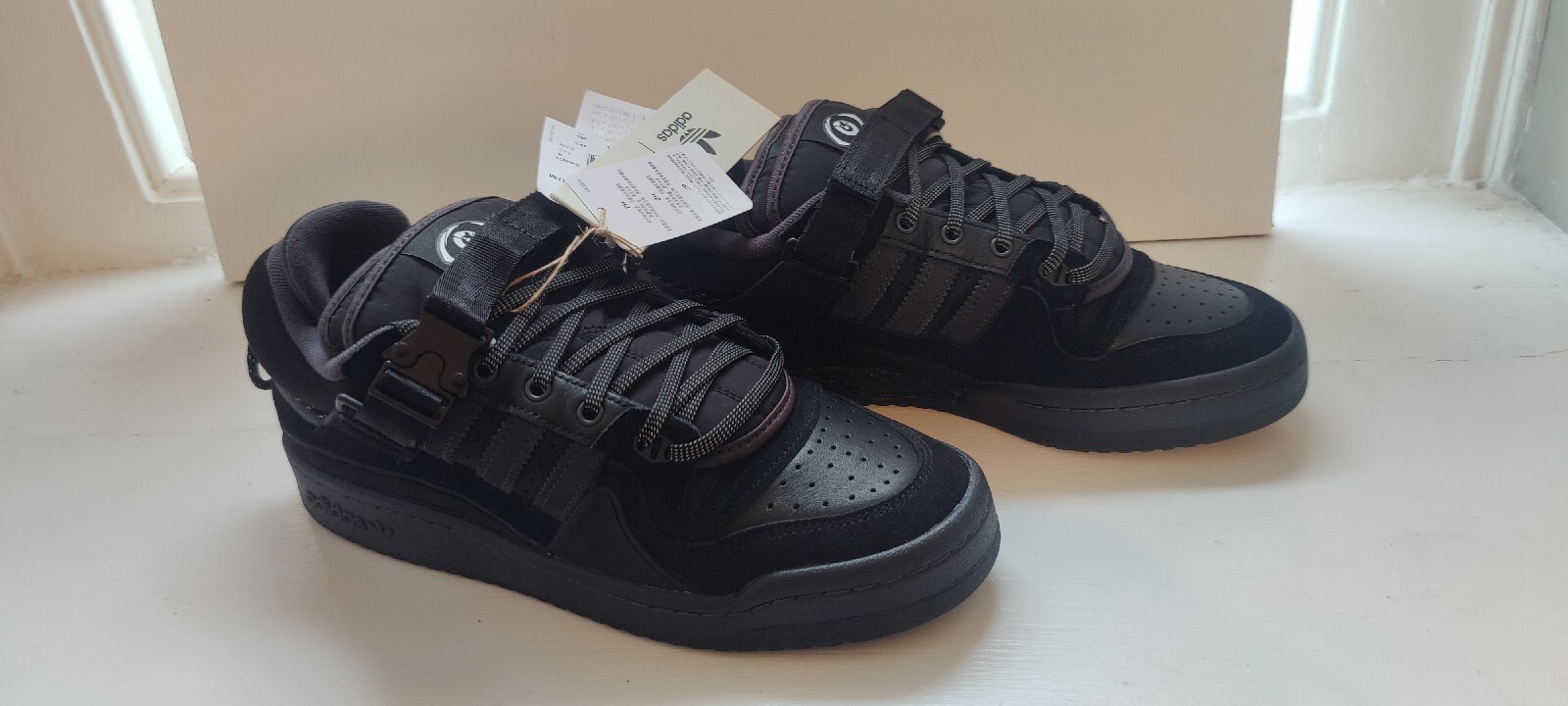 ADIDAS X BAD BUNNY FORUM BACK TO SCHOOL black UK9, rare, fast free shipping ✅
