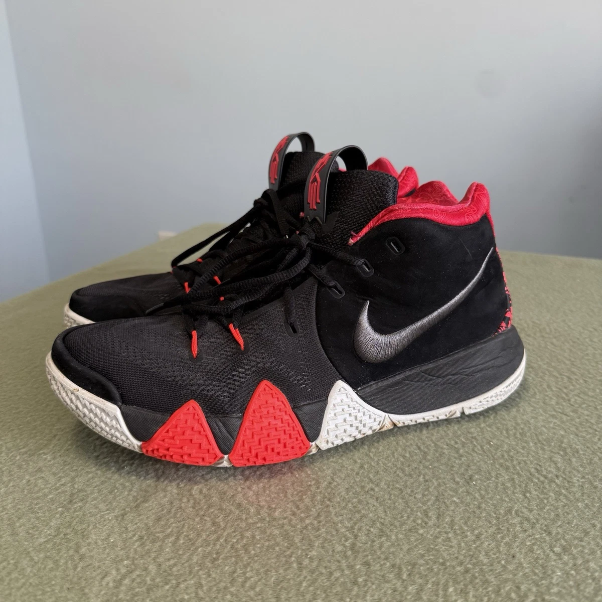 Nike Kyrie 4 41 For The Ages for Sale | Authenticity  display picture 2