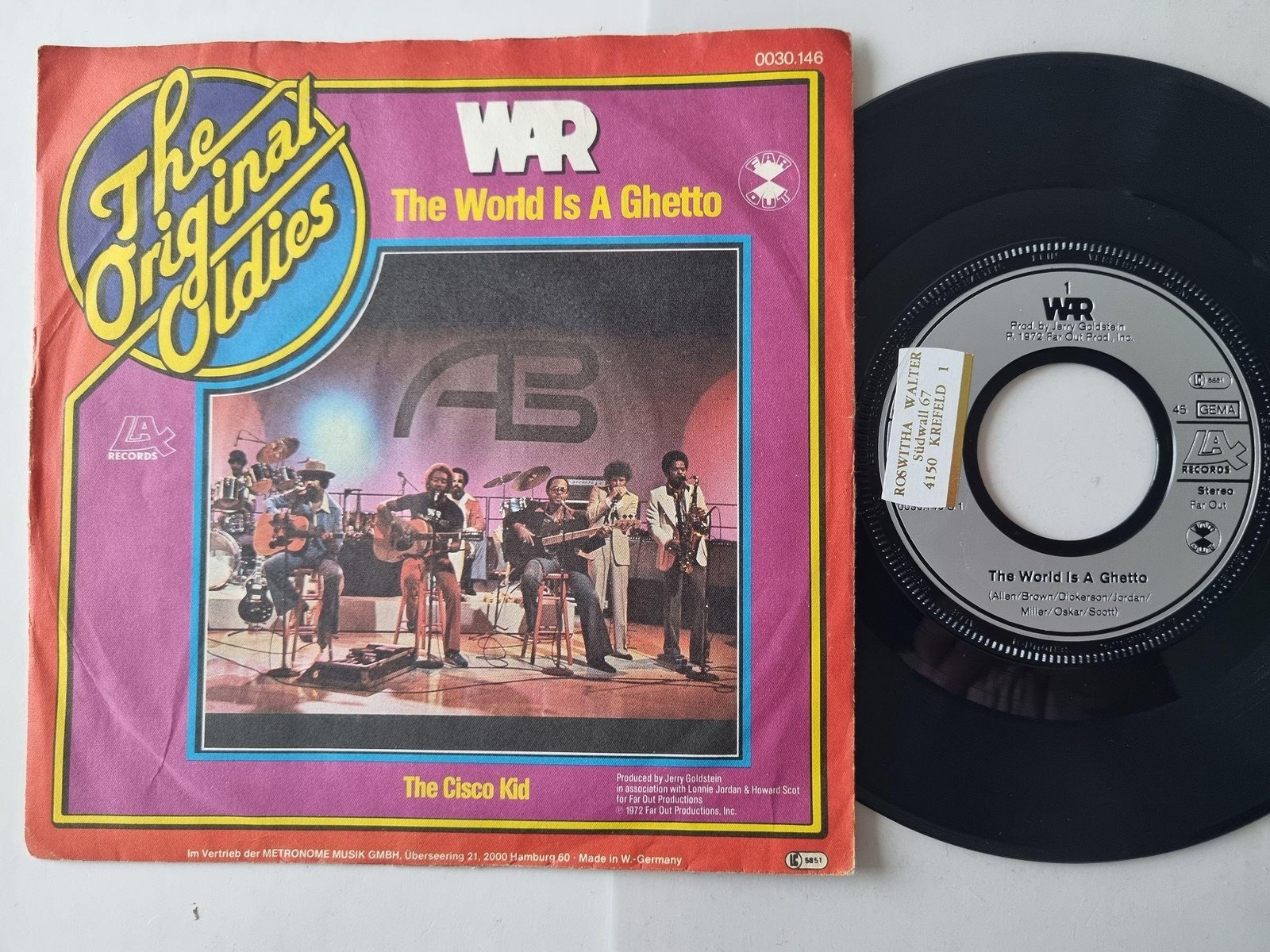 War - The World Is A Ghetto/ The Cisco Kid 7'' Vinyl Germany