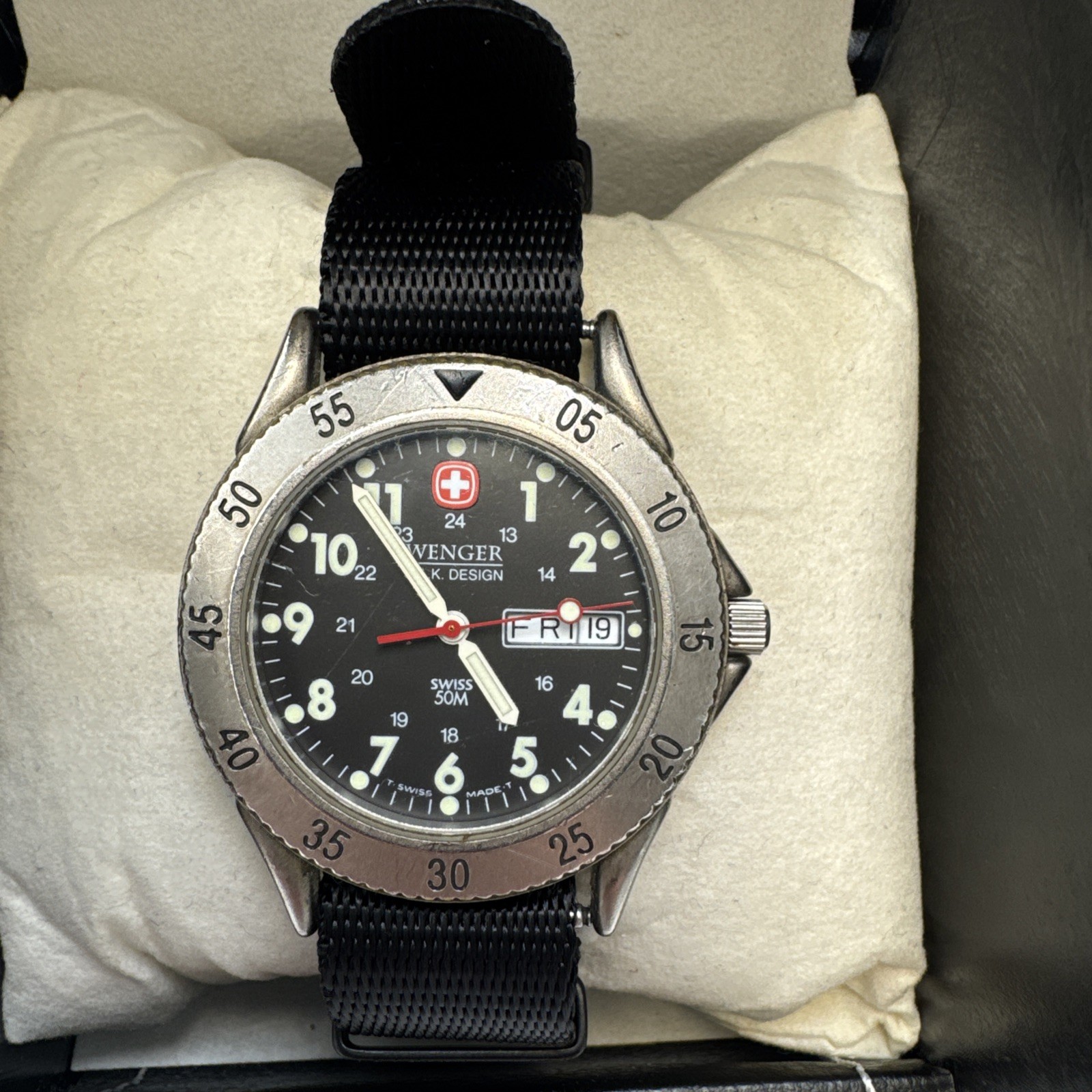 Wenger Swiss Military Watch Mens 40mm Day Date Black Dial 096.0636 New Battery
