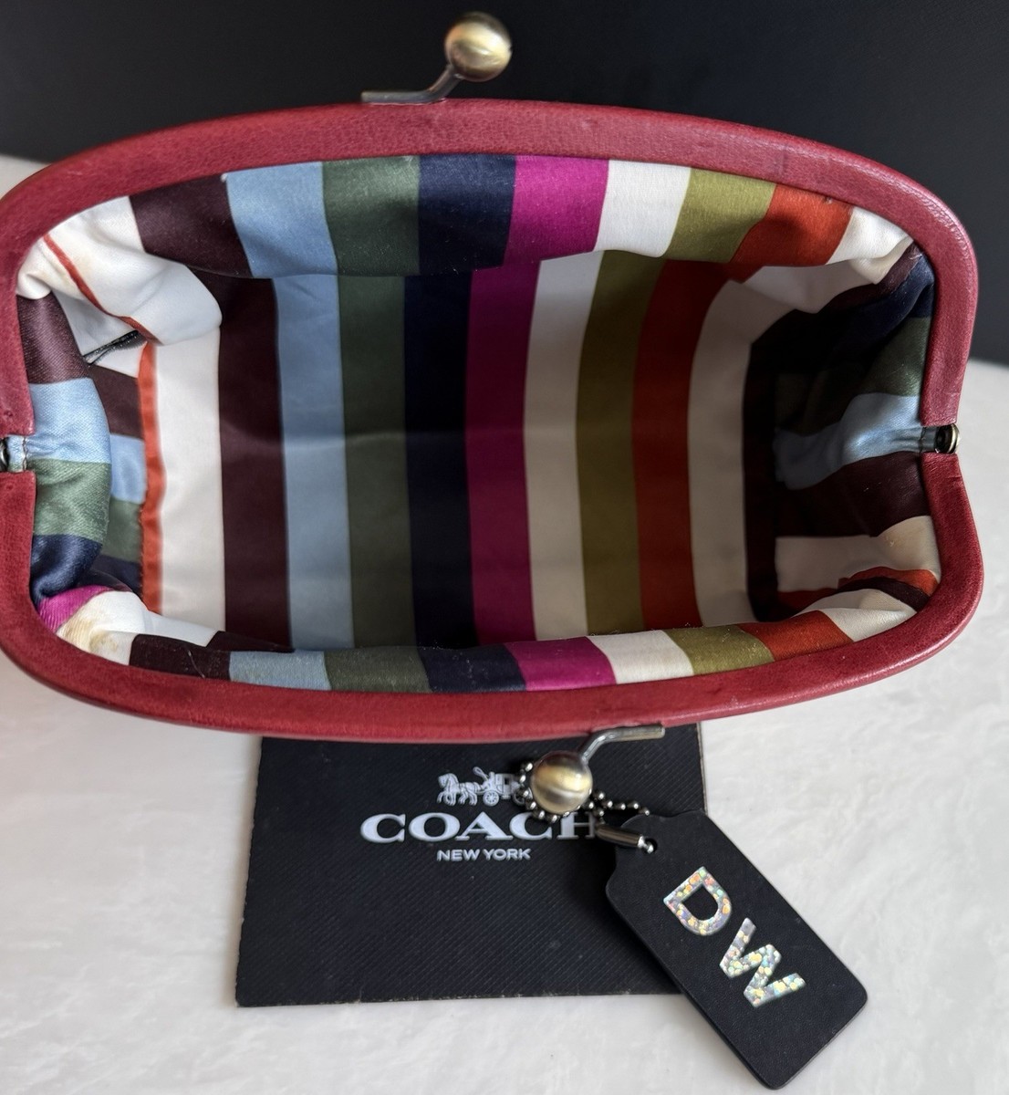 COACH KHAKI/RED SIGNATURE LEGACY STRIPED LINING KISSLOCK COSMETIC