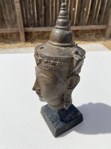 Vintage Thai Buddha Head Statue Bronze, Cast with Stand - Picture 3 of 6