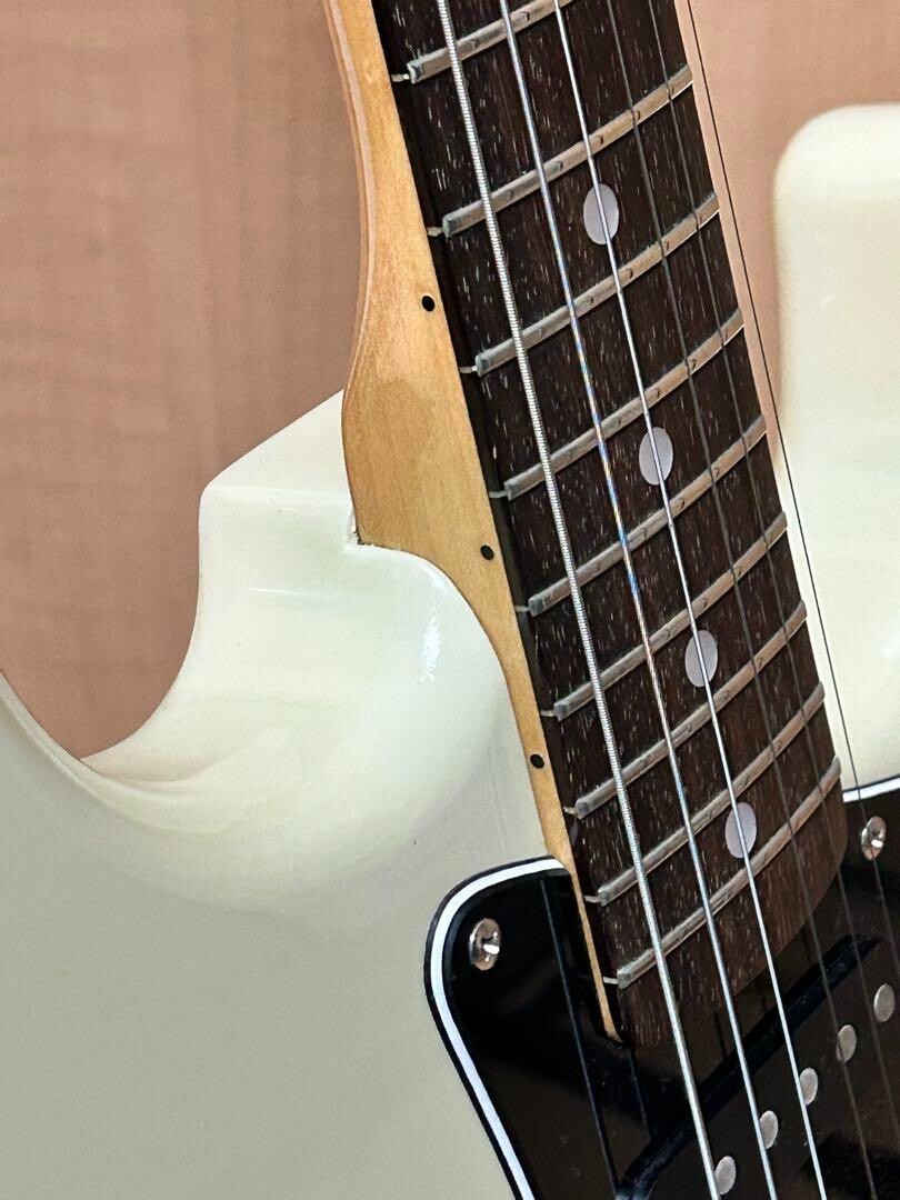 Tokai Stratocaster Custom Edition Electric Guitar White Used