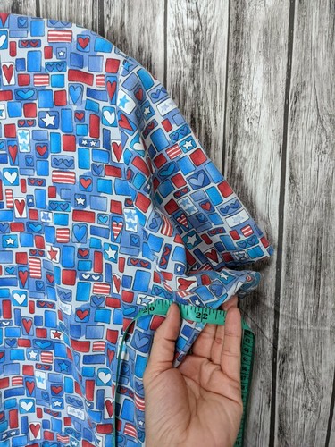 Women's Simply Basic Red White Blue Patriotic Medical Scrub Shirt Size Medium - Picture 10 of 11
