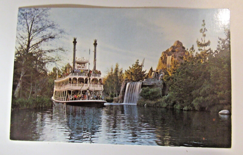 Vintage Lot of 9 Walt Disneyland Post Cards - Picture 6 of 13
