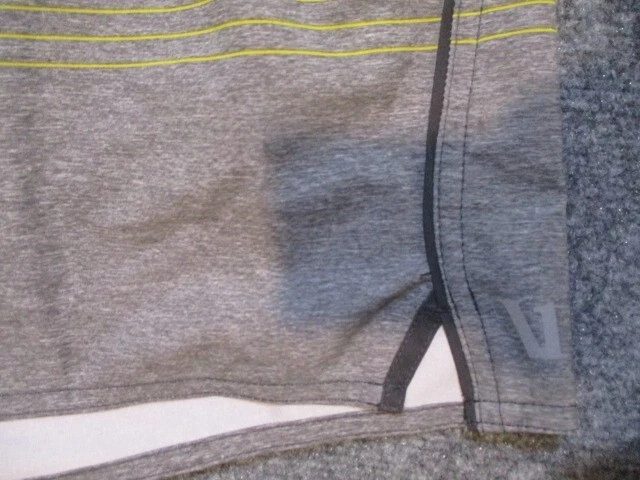 vuori trail running striped summer beach 7in inseam shorts