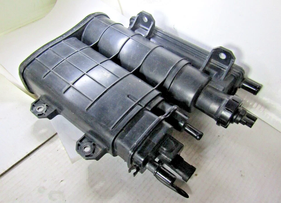 PEES-13-96Z BOTE DE VAPOR MAZDA 2016 2022 compatible con MAZDA MX-5 Miata Foto 2 de 4