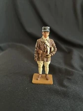 1/32 DELPRADO COLLECTION  WW 2 CAPTAIN OF TANKS FRANCE 1939