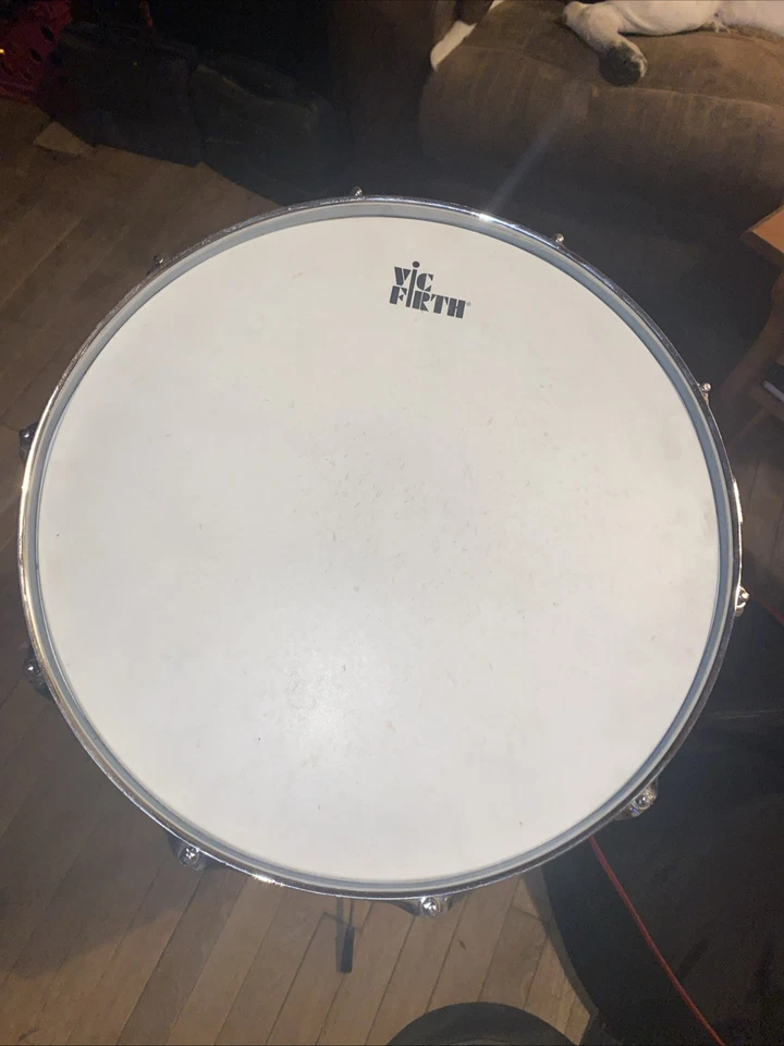 Малый барабан Vic Firth комплект с подставкой - 14 «X 6» с подставкой, рюкзак чехол, плюс... - Изображение 2 из 4