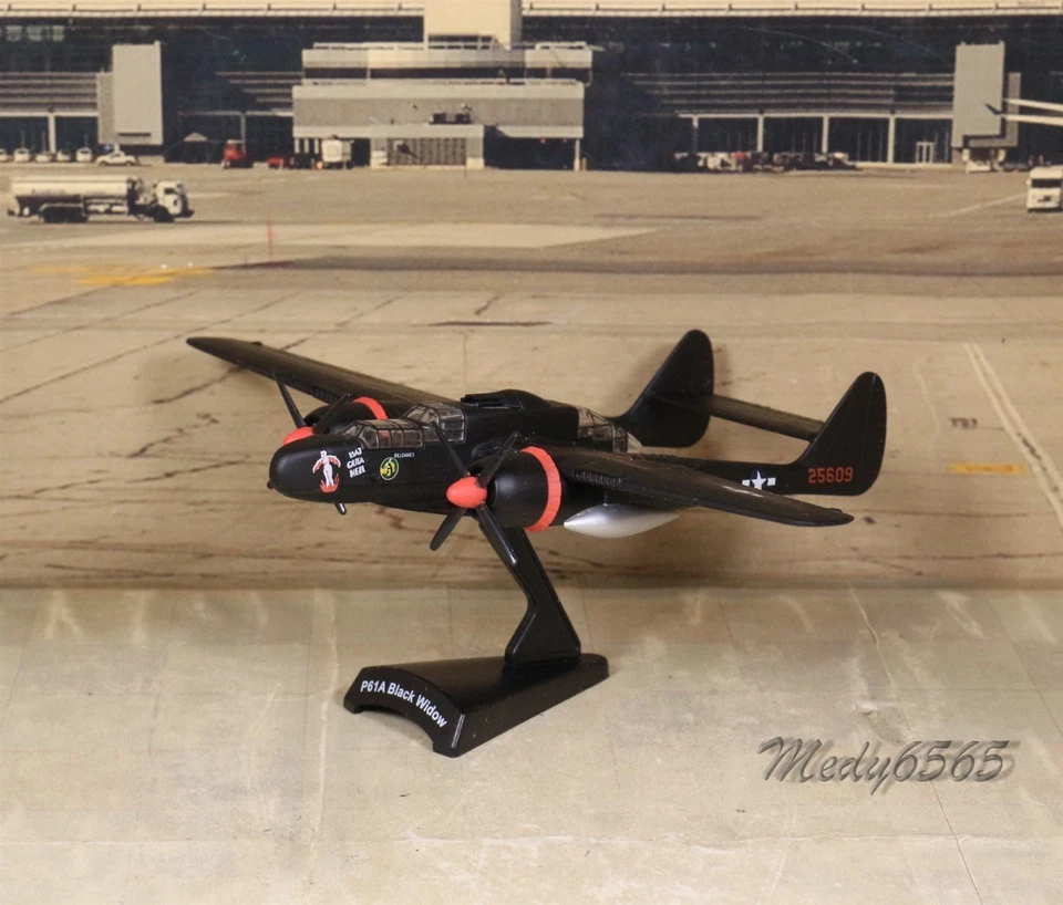 Model Power US Army "BAT OUTA HELL" P-61 Scale 1/120 - Image 4 of 4