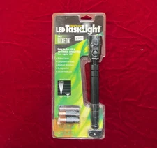 New Old Stock Sealed 2003 Streamlight TaskLight LED Flashlight